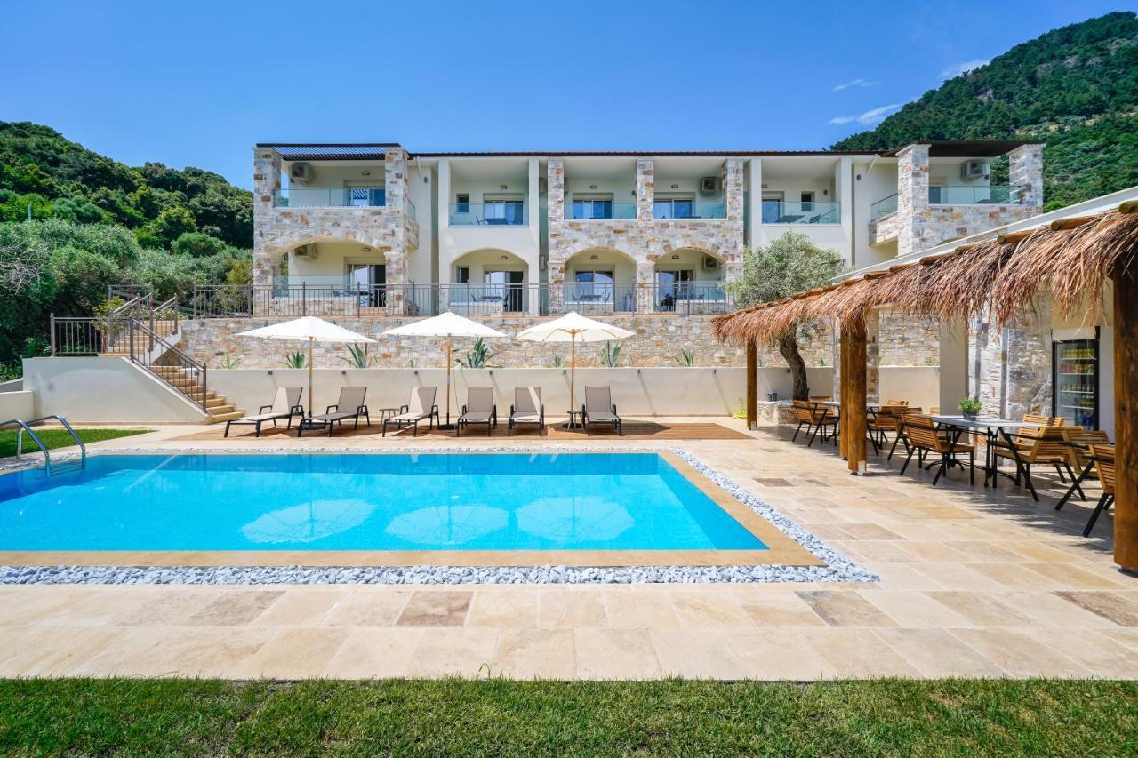 Mon Avis Boutique Hotel Chrysi Ammoudia ภายนอก รูปภาพ