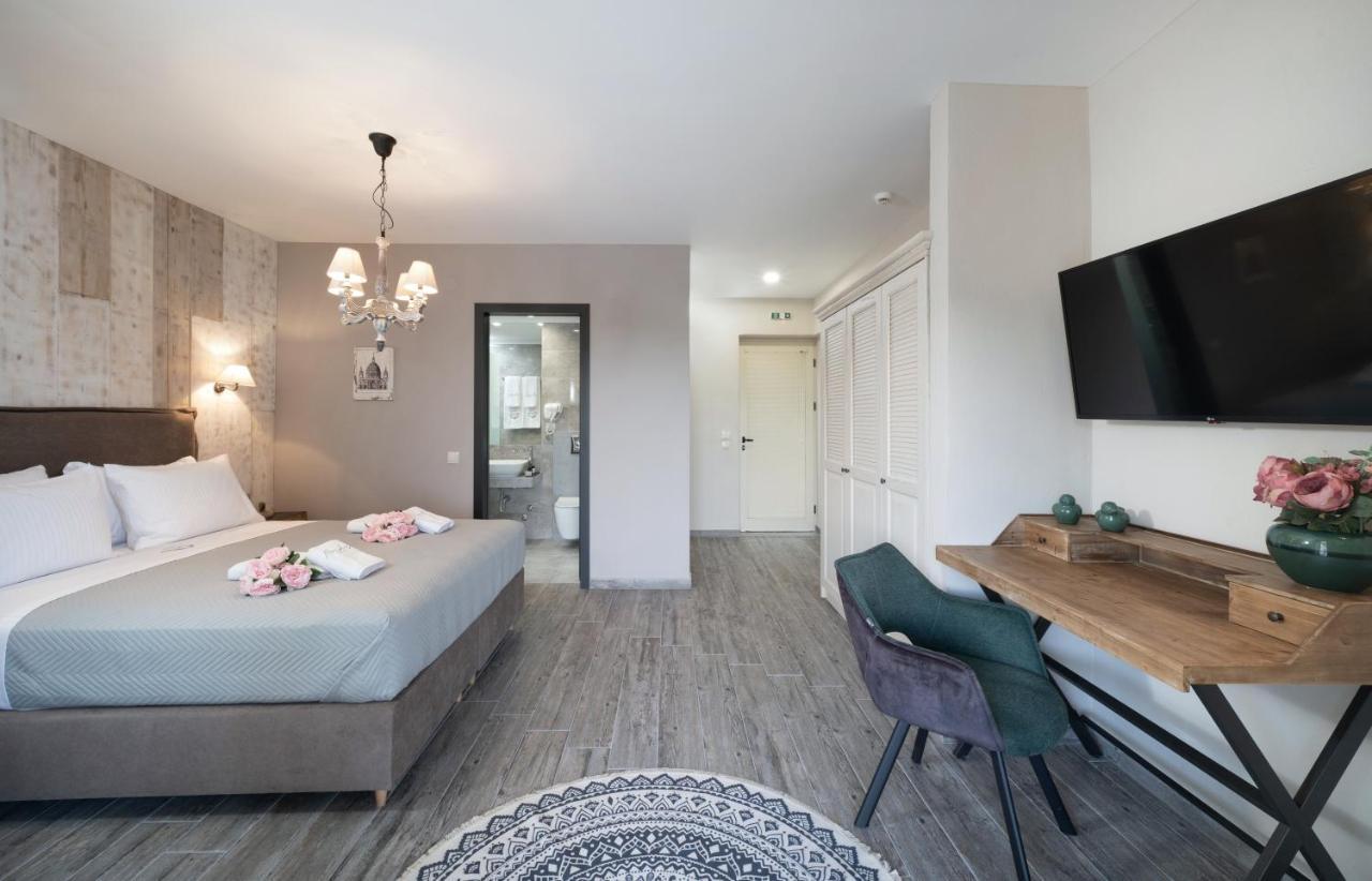 Mon Avis Boutique Hotel Chrysi Ammoudia ภายนอก รูปภาพ